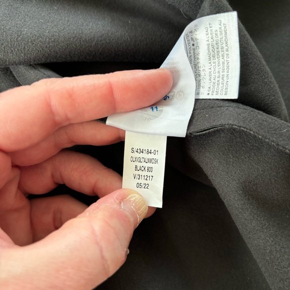 Banana republic black vegan leather midi skirt - Picture 4 of 5